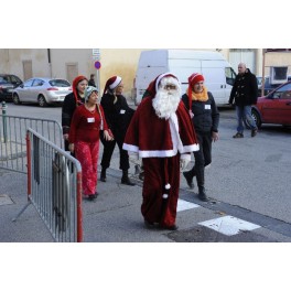 March&eacute; de no&euml;l S&eacute;rignan 2013